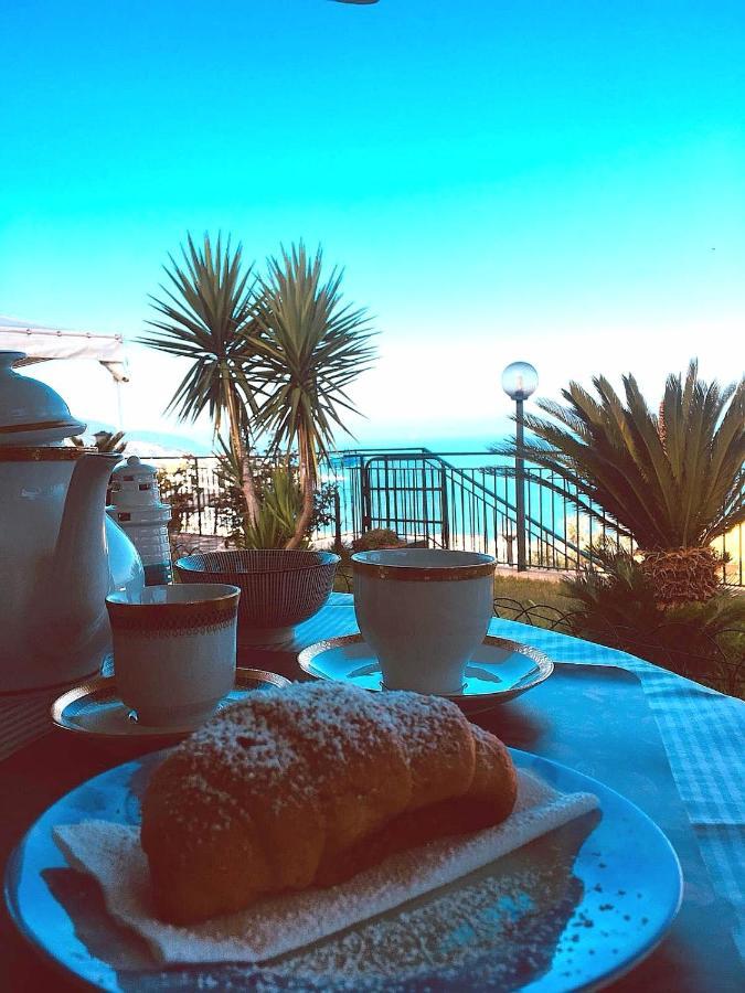 B&B "L'Eco Del Mare" Agropoli Εξωτερικό φωτογραφία